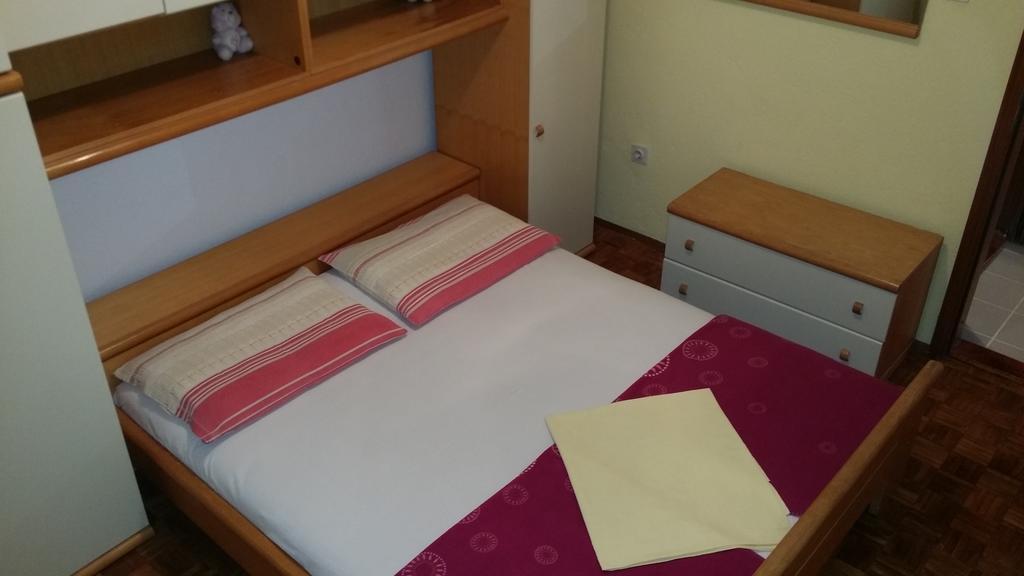 Guesthouse Martina Senj  Quarto foto