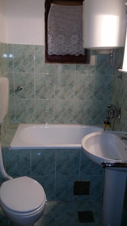 Guesthouse Martina Senj  Quarto foto